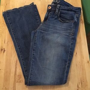 American Eagle skinny kick jeans